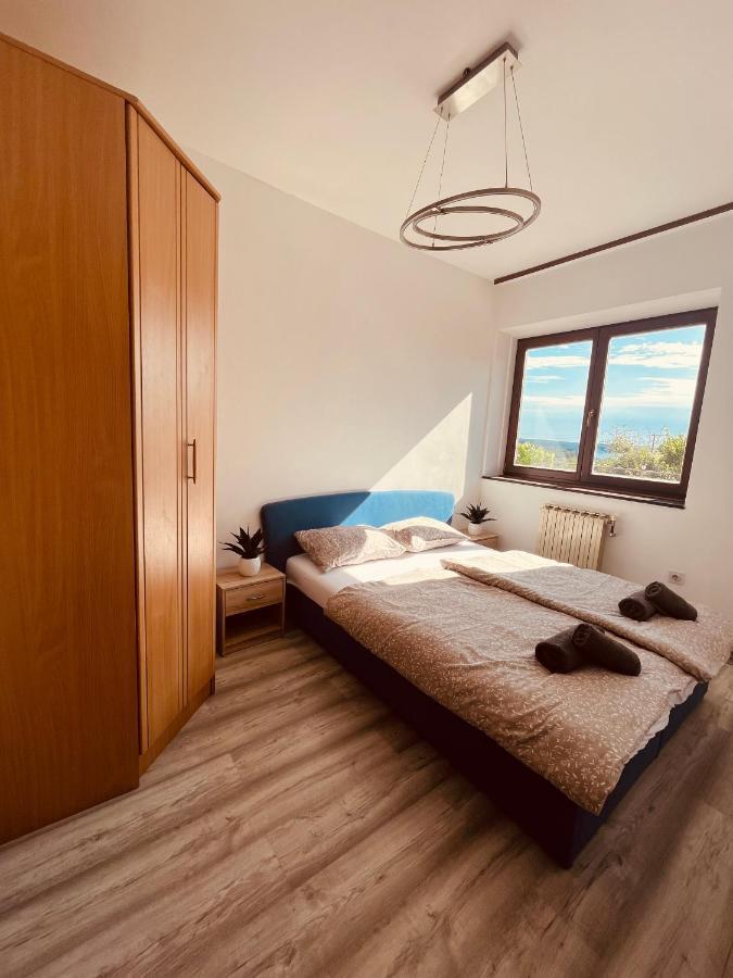 Lea Apartment Луция Экстерьер фото